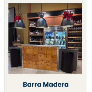 Barra Madera + Bartender